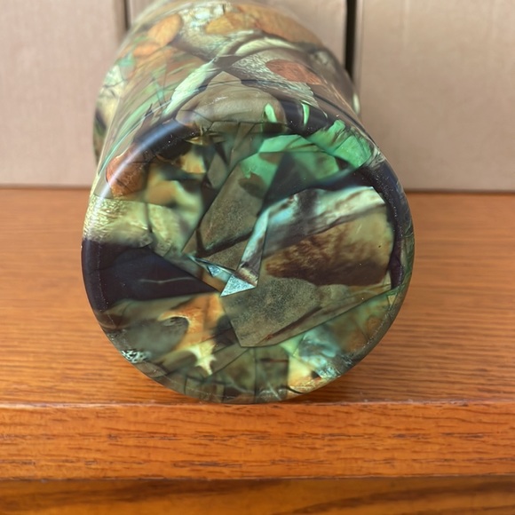 Travers 30oz Camo Tumbler - Picture 4 of 5